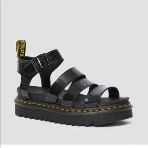 Dr. Martens Blaire Leather Sandal 🖤
